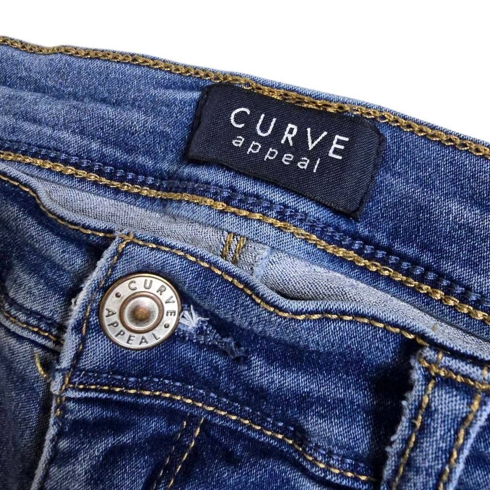 Curve Appeal Crop Capri Jeans Stretch Medium Wash Mid Rise Side Slits Sz 10/30 - Picture 2 of 10